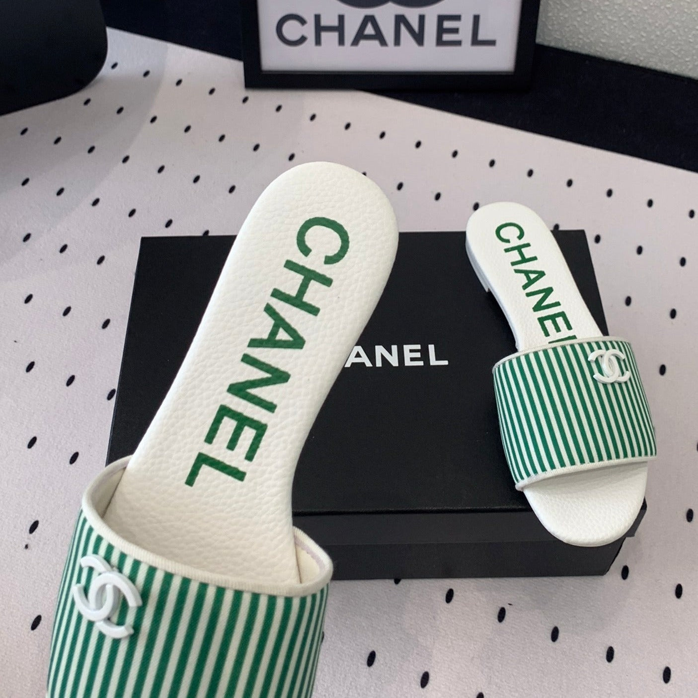 CHANEL MULES green LAMBSKIN